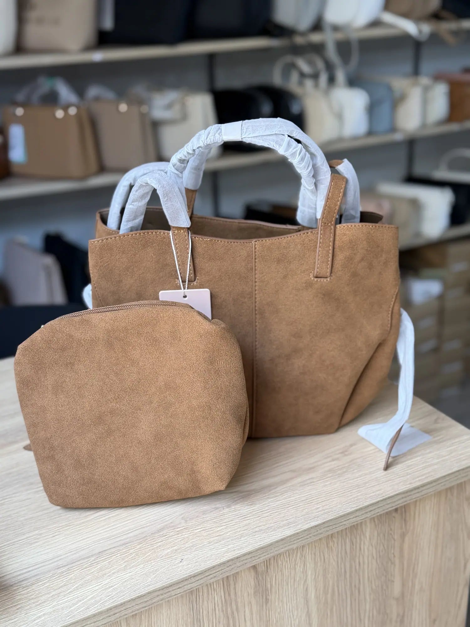 Cabas effet daim avec pochette - Camel