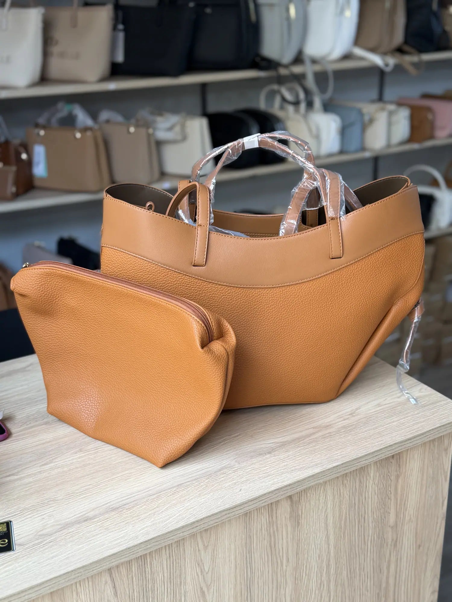 Cabas souple avec pochette assortie - Camel
