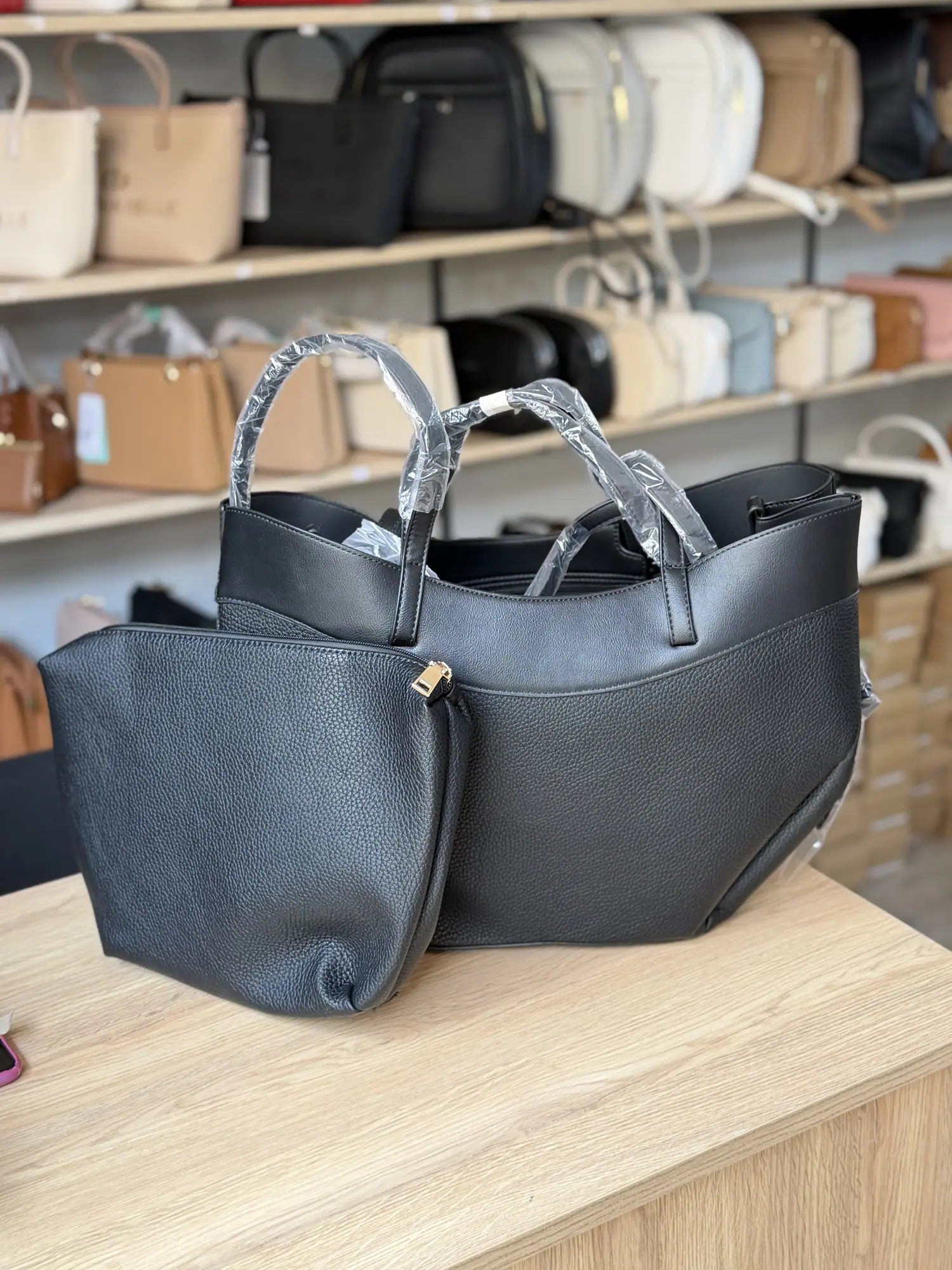 Cabas souple avec pochette assortie - Noir