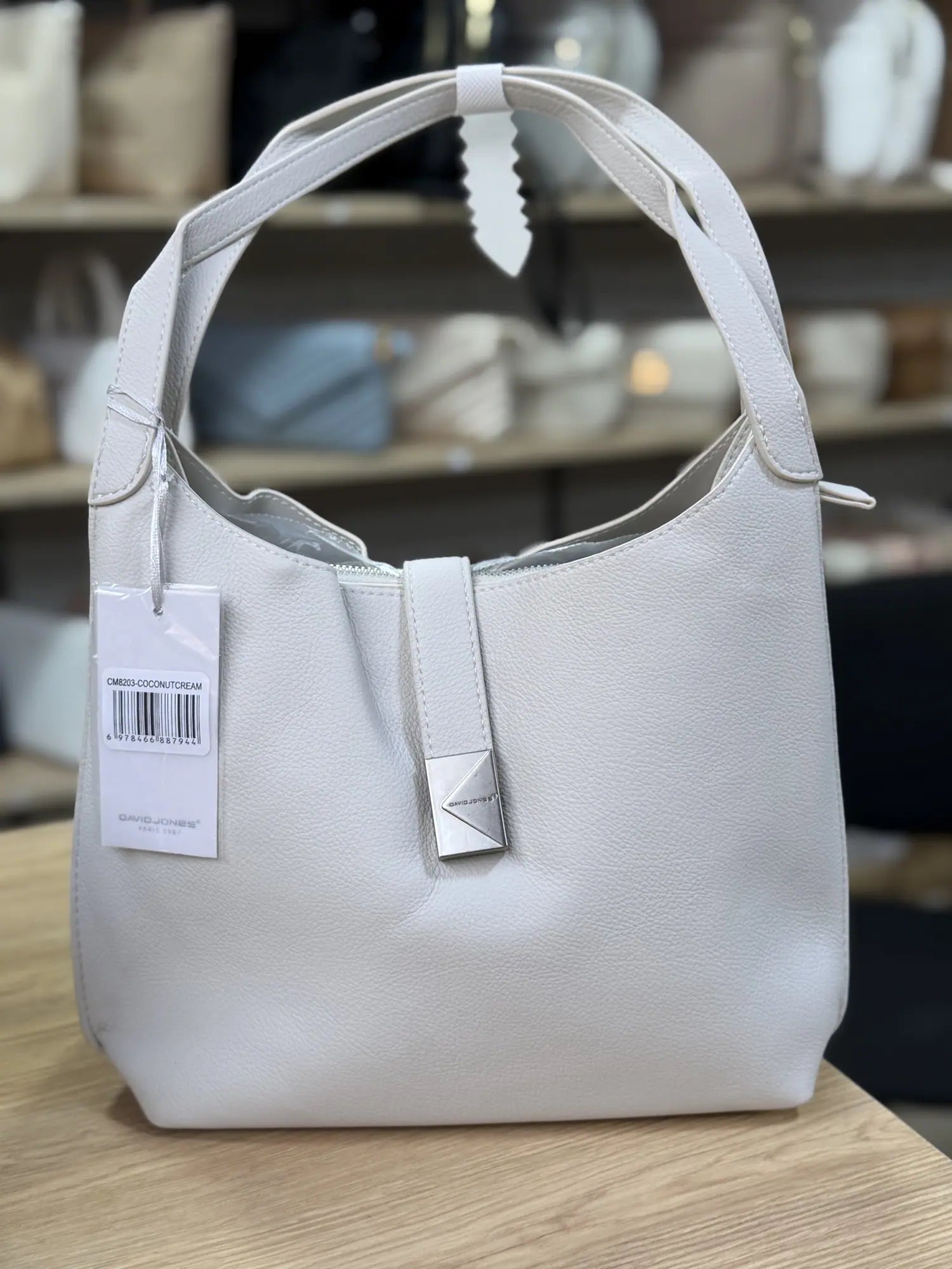 Sac hobo à fermoir métallique - Blanc cassé