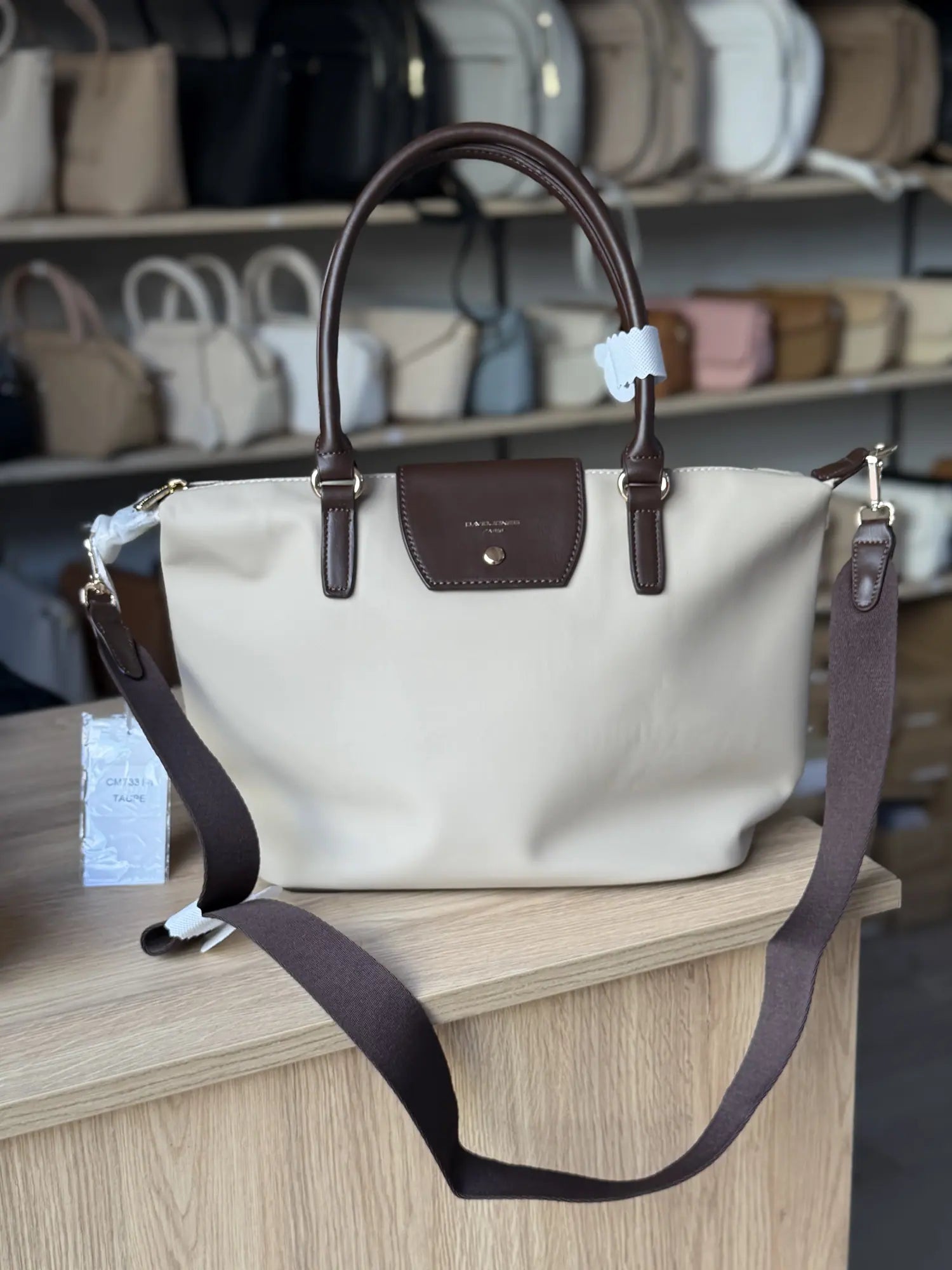 Sac nylon pliable à bandoulière - Beige
